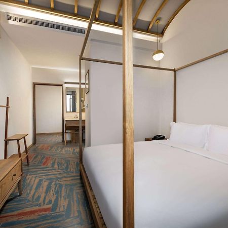 Ramada Encore By Wyndham Shanghai Pudong Airport Экстерьер фото
