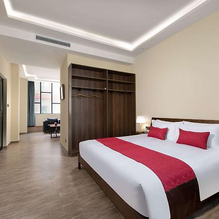 Ramada Encore By Wyndham Shanghai Pudong Airport Экстерьер фото
