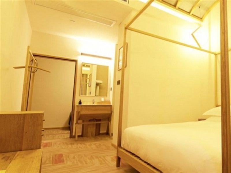 Ramada Encore By Wyndham Shanghai Pudong Airport Экстерьер фото