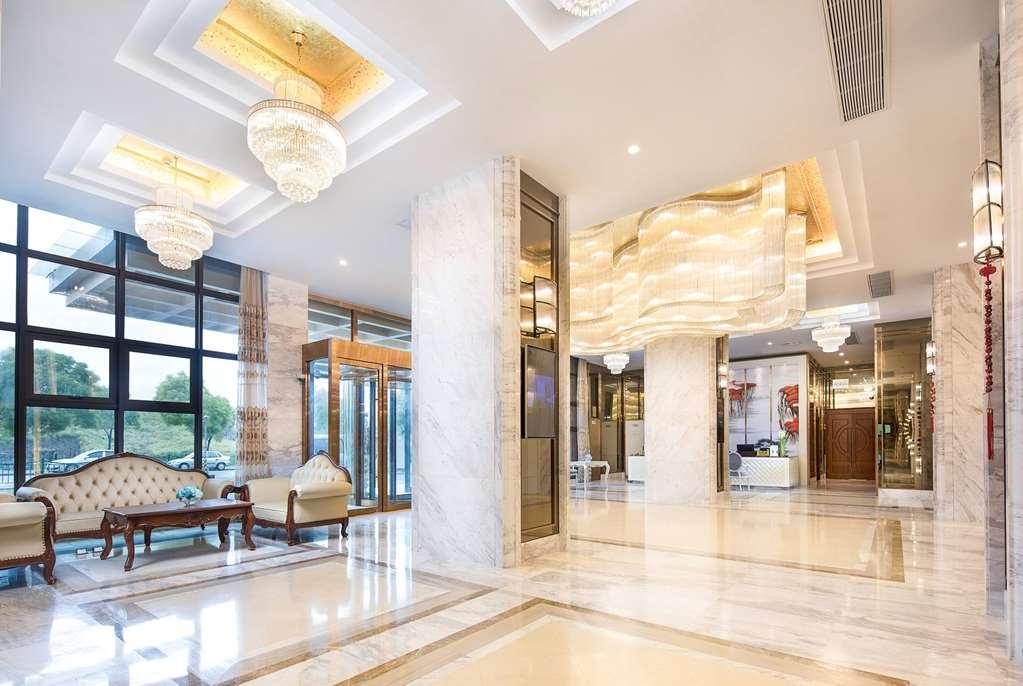 Ramada Encore By Wyndham Shanghai Pudong Airport Интерьер фото